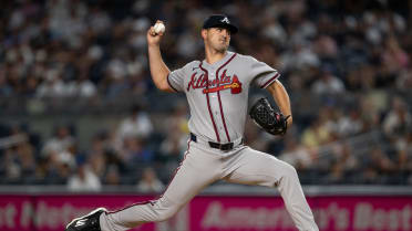Tyler Mahle registra su 1er ponche contra los Bravos