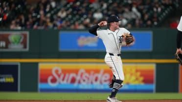 Kevin McGonigle's slick backhanded play