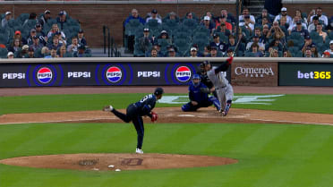 Rhys Hoskins' sac fly