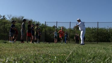 Rays host baseball clinic at MacDill Air Force Base