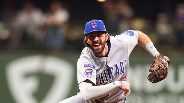 Los Cachorros realizan un doble play 4-6-3