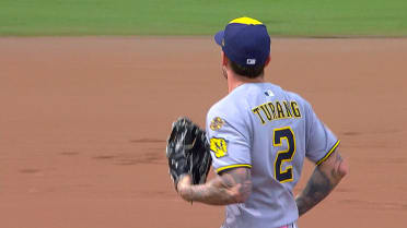 Brice Turang's leaping grab