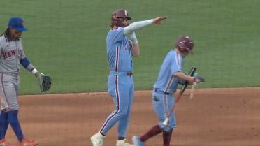 Bryce Harper doubles to right