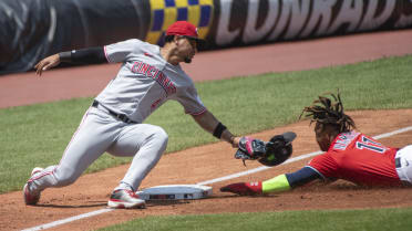 José Ramírez's 20th steal of the season