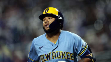 Jackson Chourio's two-run home run (18) 