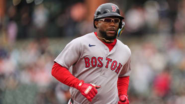 Andruw Monasterio's first homer of the year is GRAND!