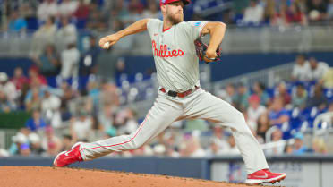 Zack Wheeler fans eight, earns first win of 2026