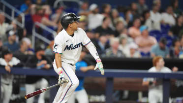 Javier Sanoja's grand slam! (1)