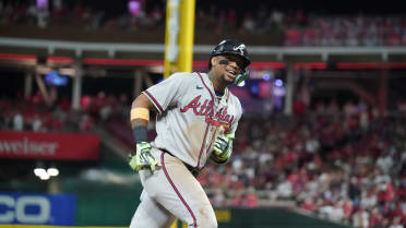 Ronald Acuña Jr.'s second home run of the game (6)