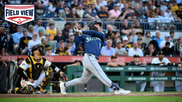 Field View: Cole Young's two-run home run