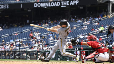 Bryan Reynolds' solo homer (13)