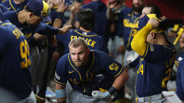 Jake Bauers' go-ahead two-run homer (16) 