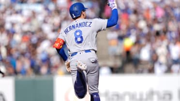 Jonrón de Enrique Hernández para la ventaja