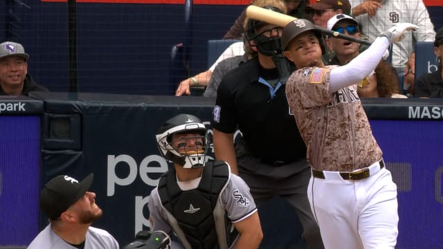 Manny Machado's solo home run (5) | 05/03/2026 | MLB Japan