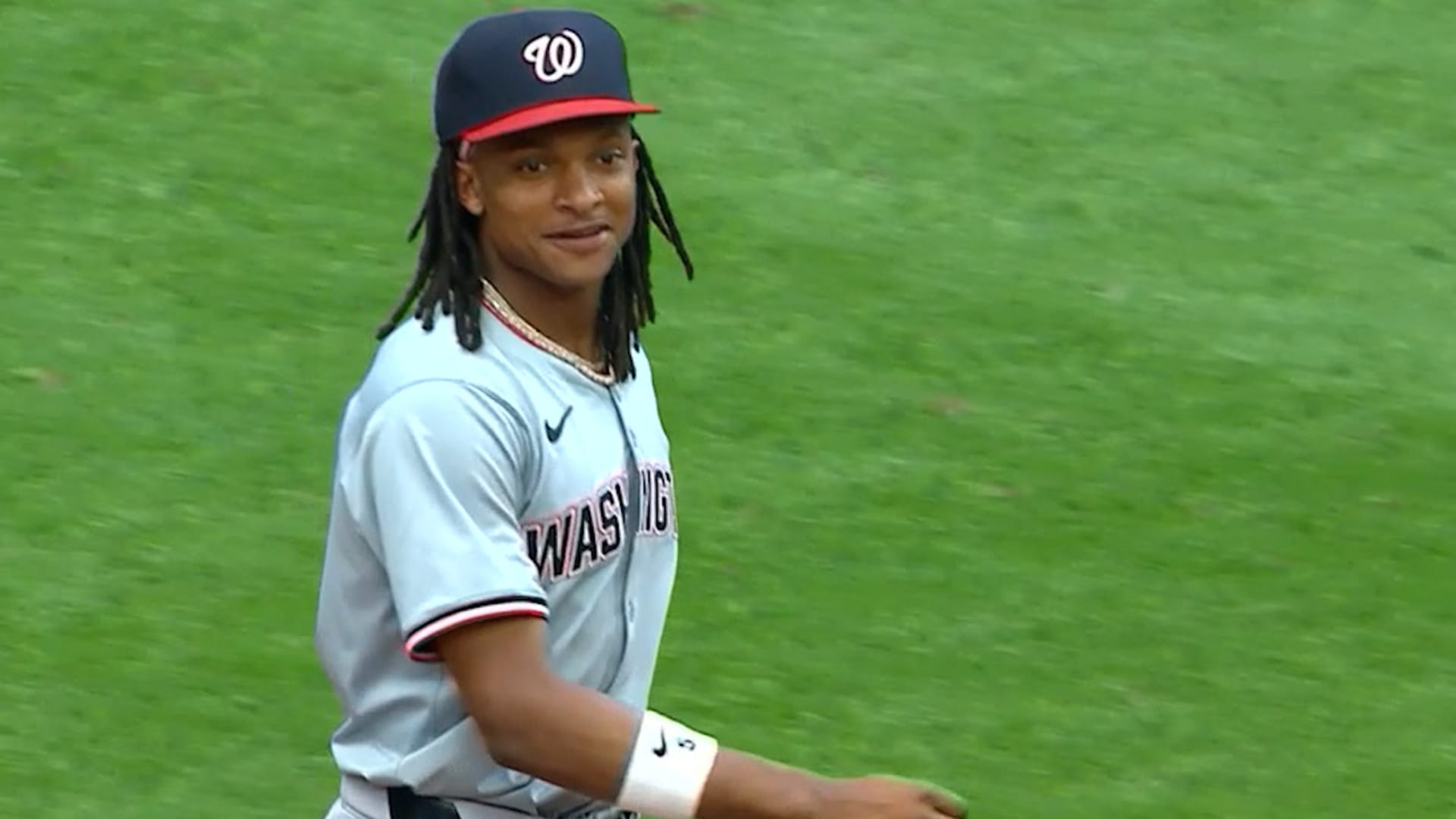 CJ Abrams hits winning homer in 9th as Nats beat Brewers