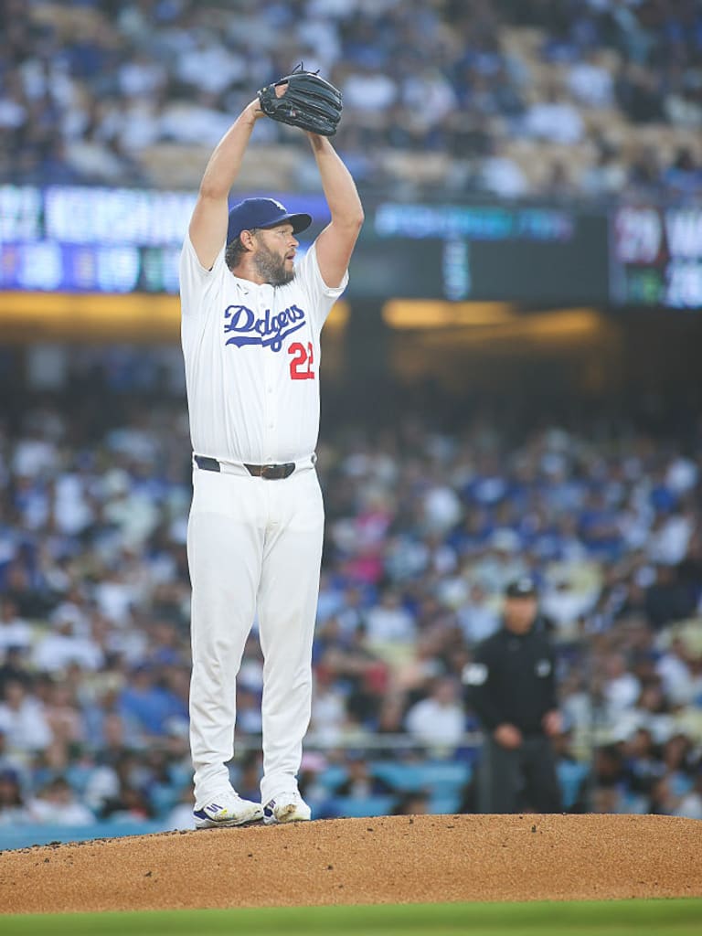 Kershaw strikes out 5 in return, Dodgers beat D-backs 5-1