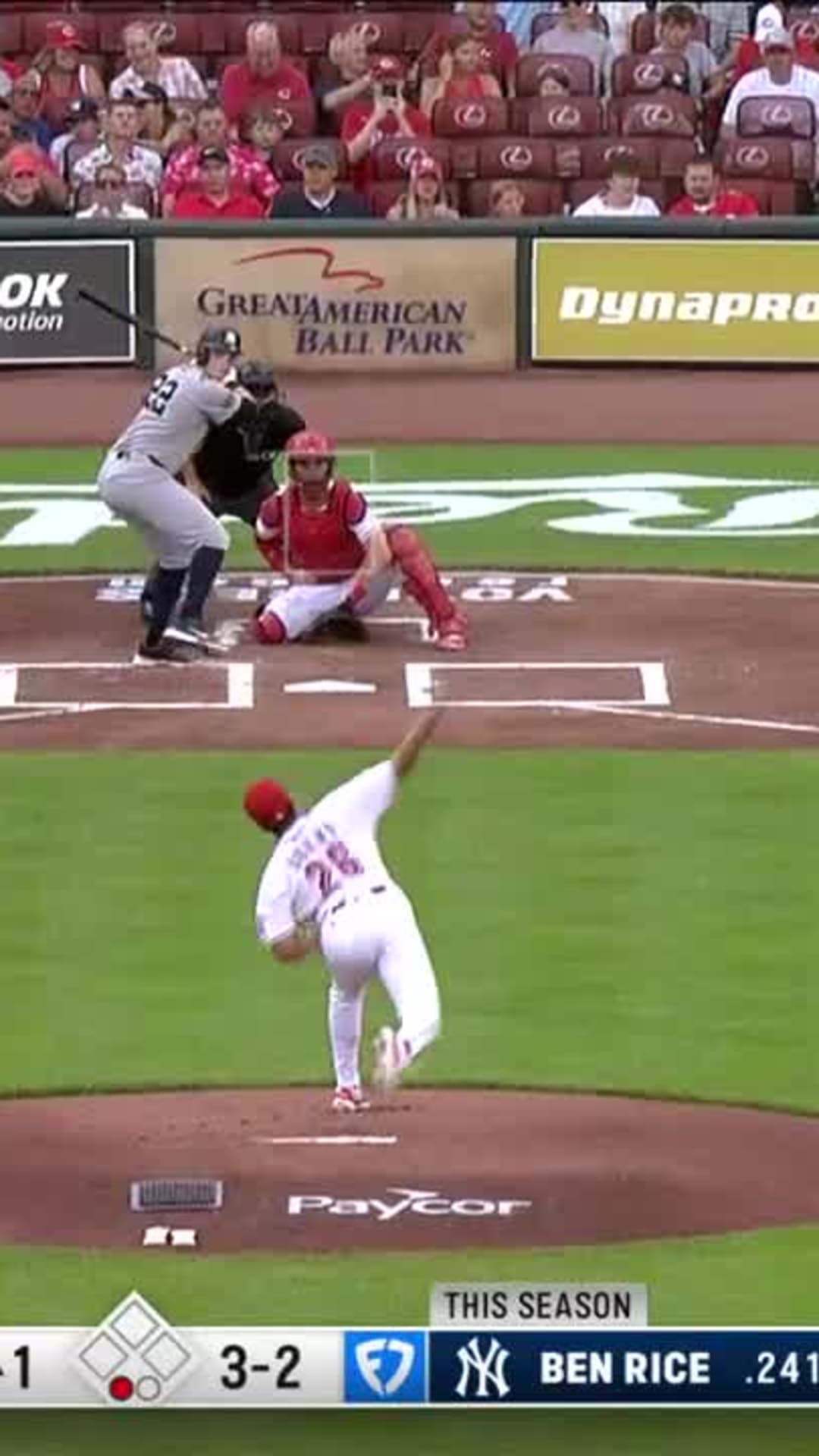 レッズの22歳チェイス・バーンズ、デビュー戦で5者連続三振