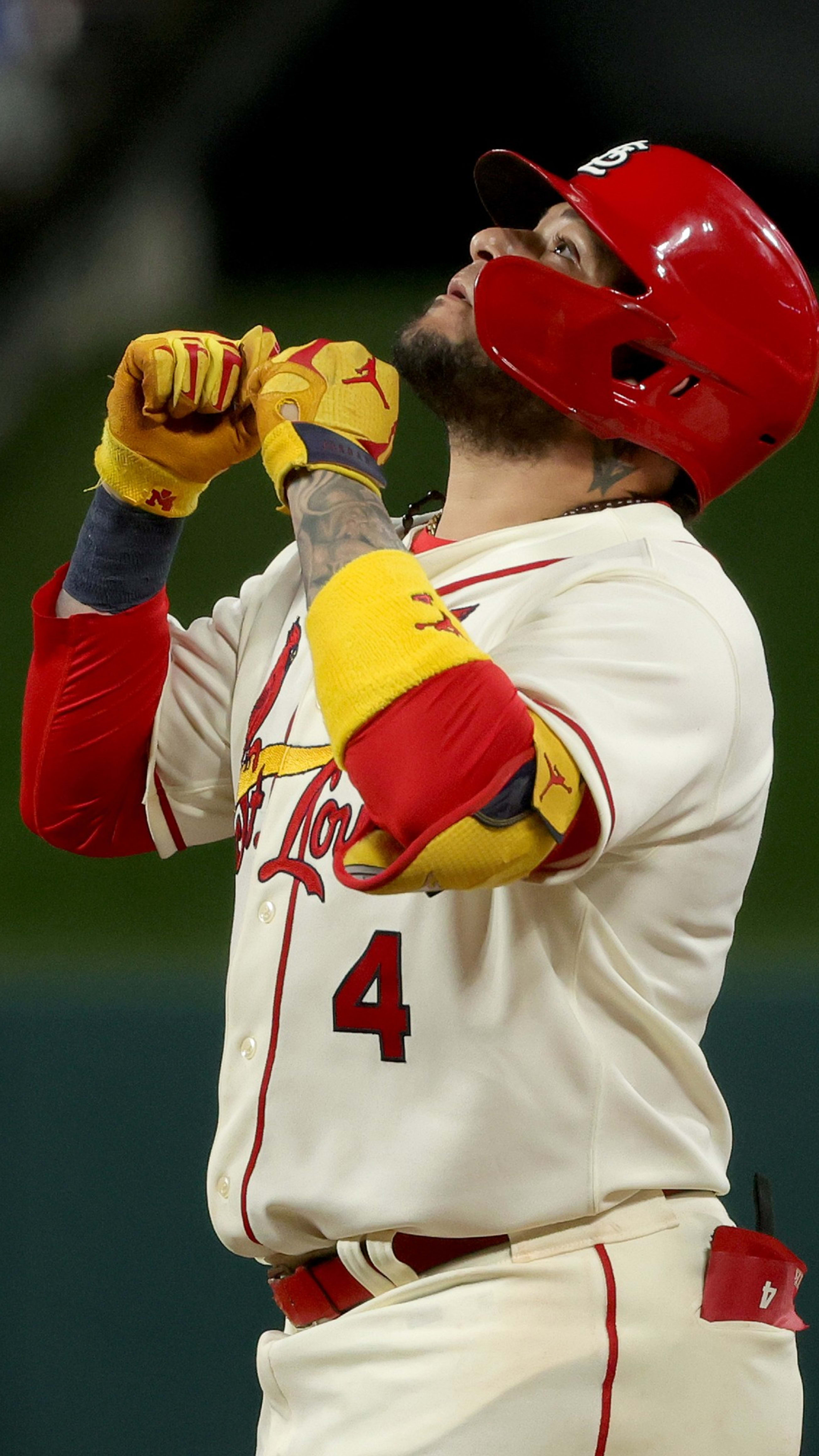 Yadier molina glove hot sale