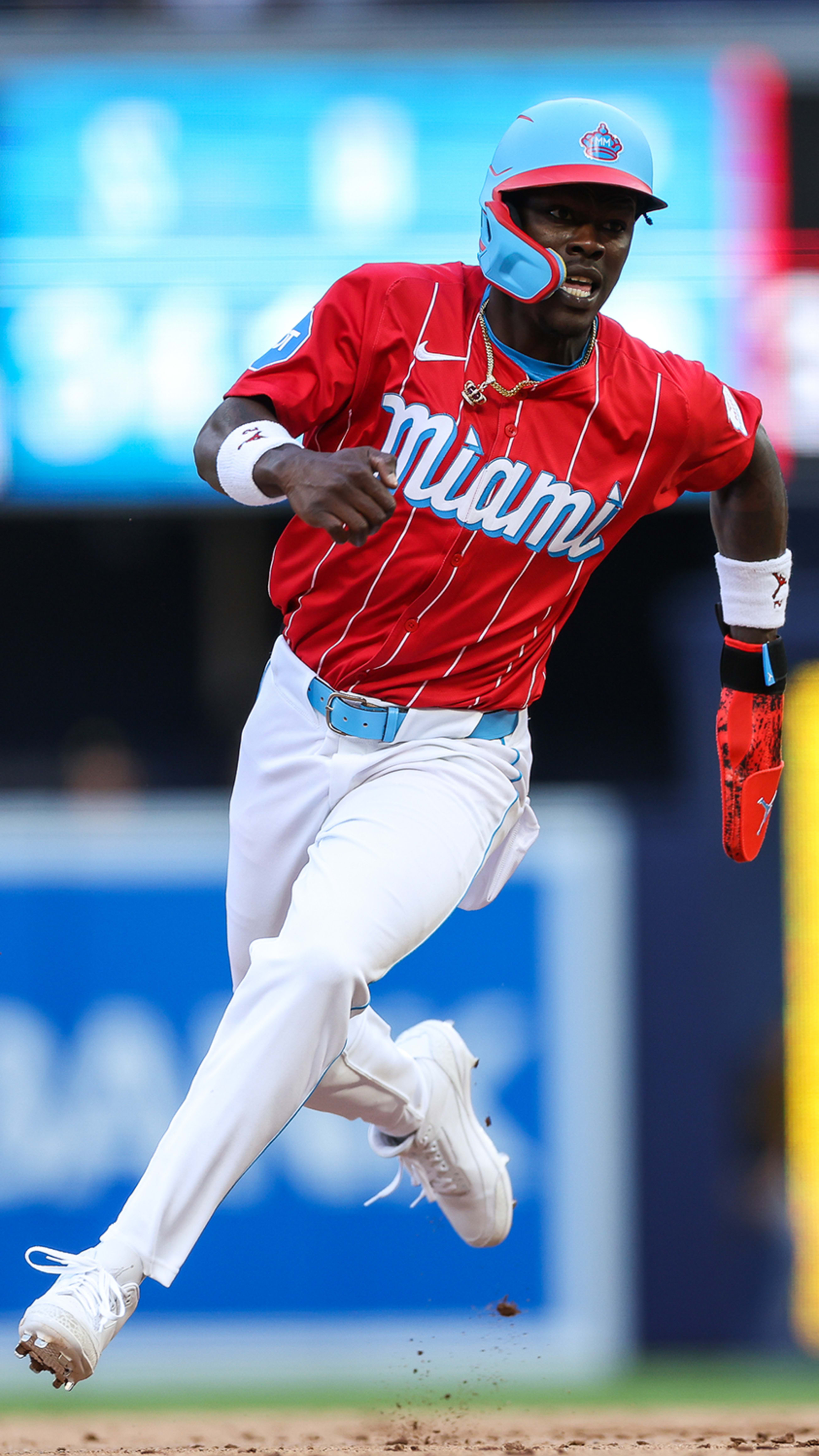 Mlb baseball uniforms 2025