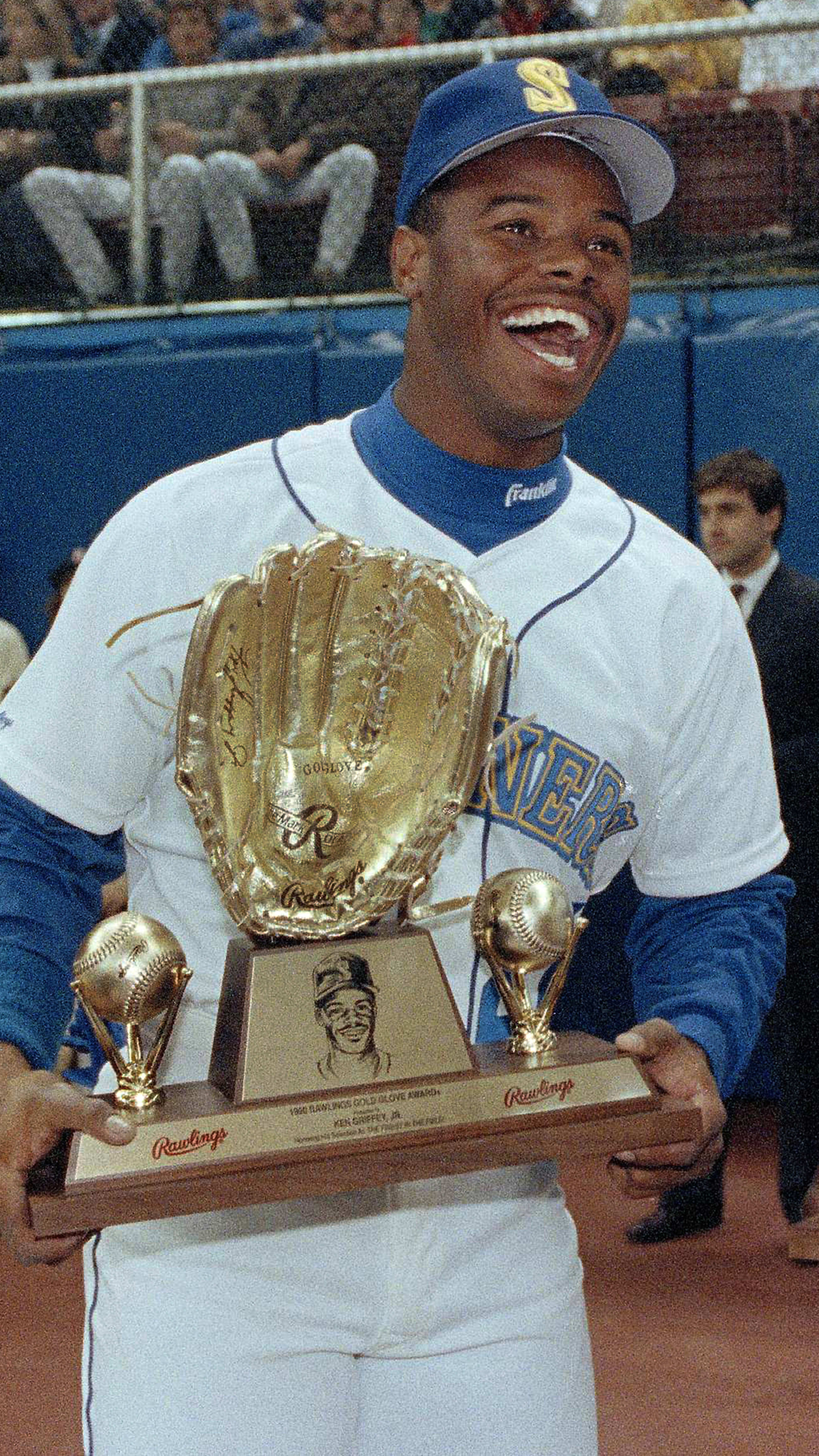 Ken griffey jr gold gloves discount