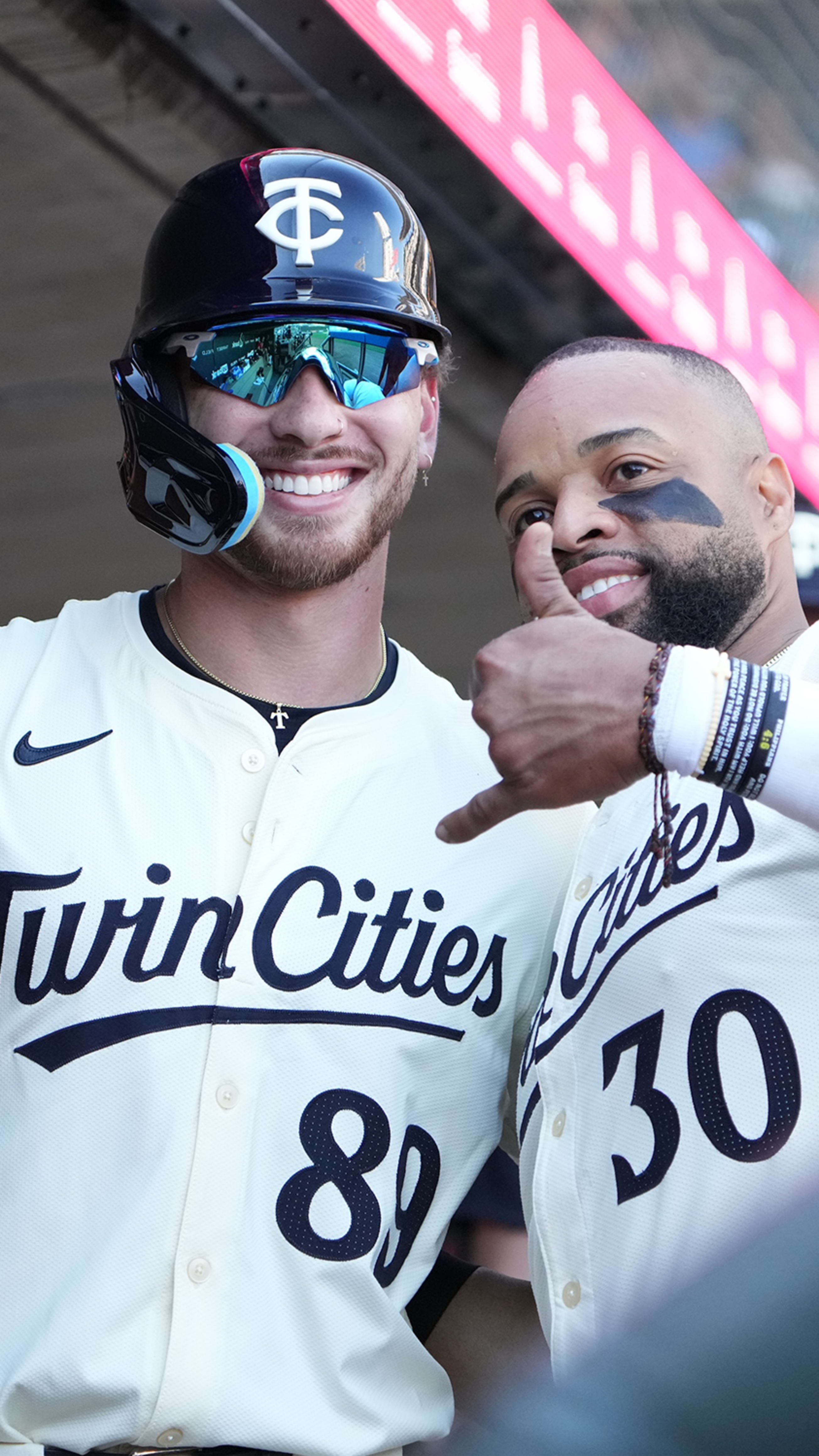 Connor Norby homers for first MLB hit