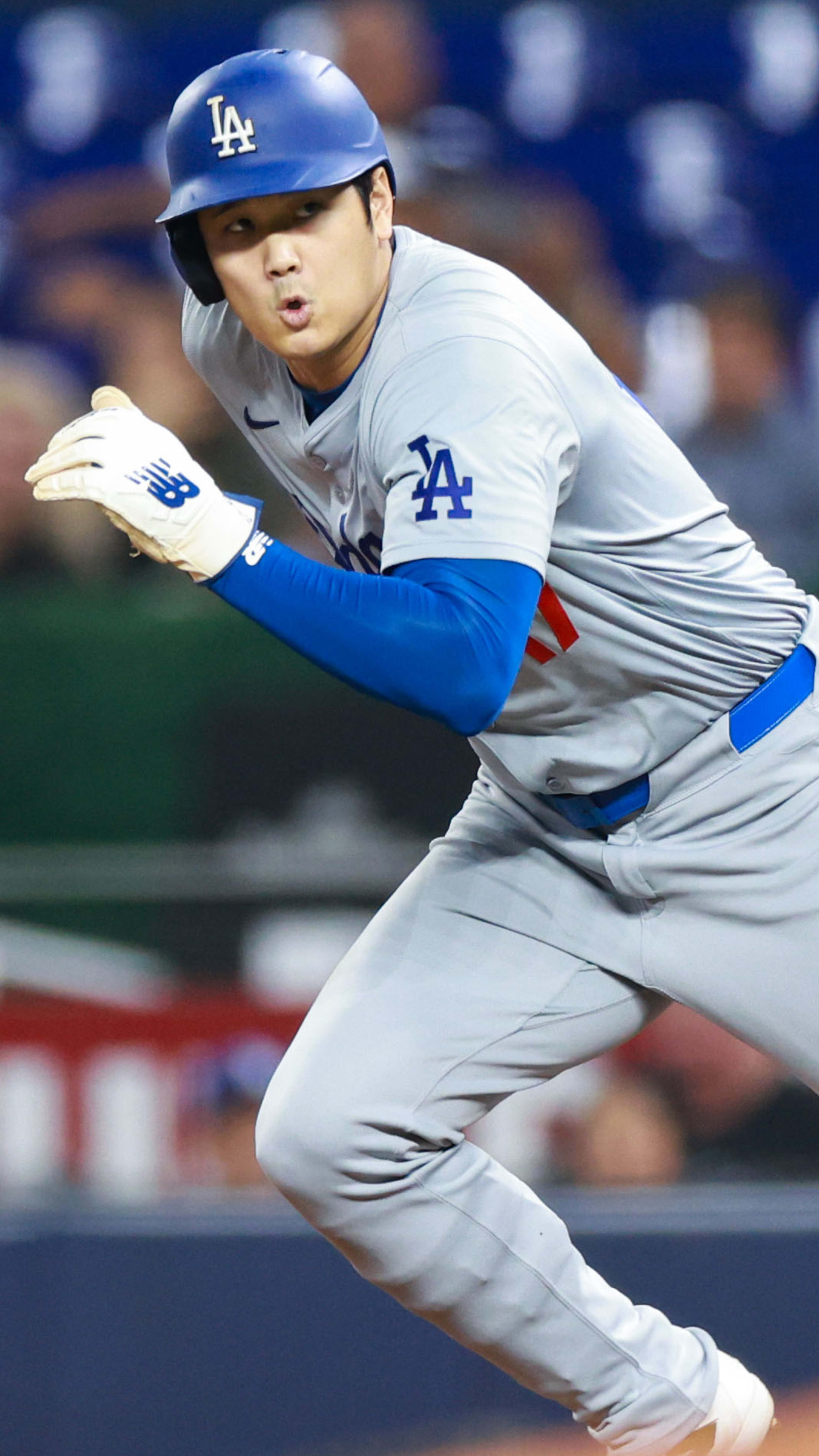 Shohei Ohtani steals 49th base in Dodgers' win over Marlins