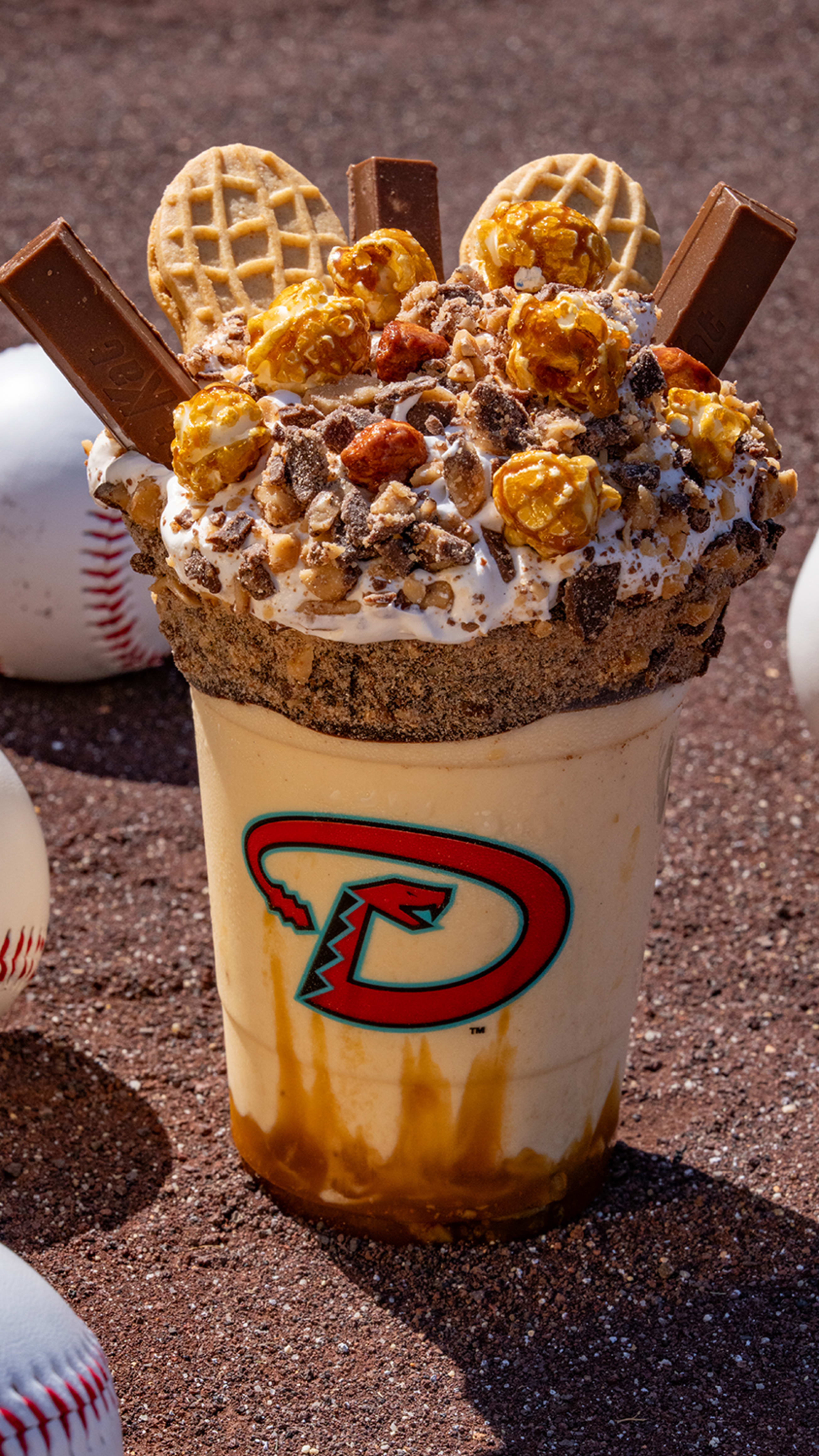 レア アングラAll In The Family Smoked Diamondz Arizona Diamondbacks Ballpark Food 2026 - MLB Stories