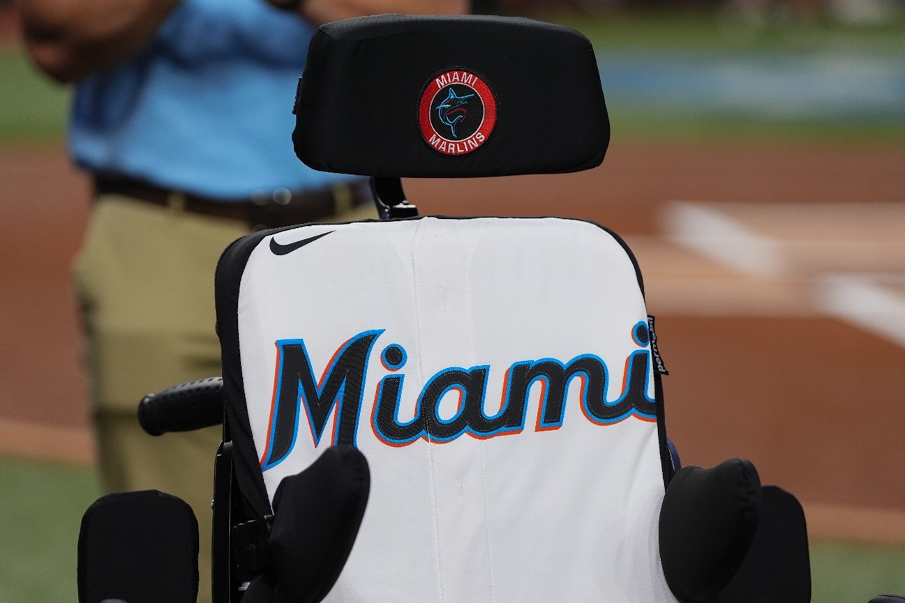 The Marlins presented ALS patients with custom motorized wheelchairs in partership with the Phi Delta Theta Fraternity, Permobil and the Live Like Lou Foundation.