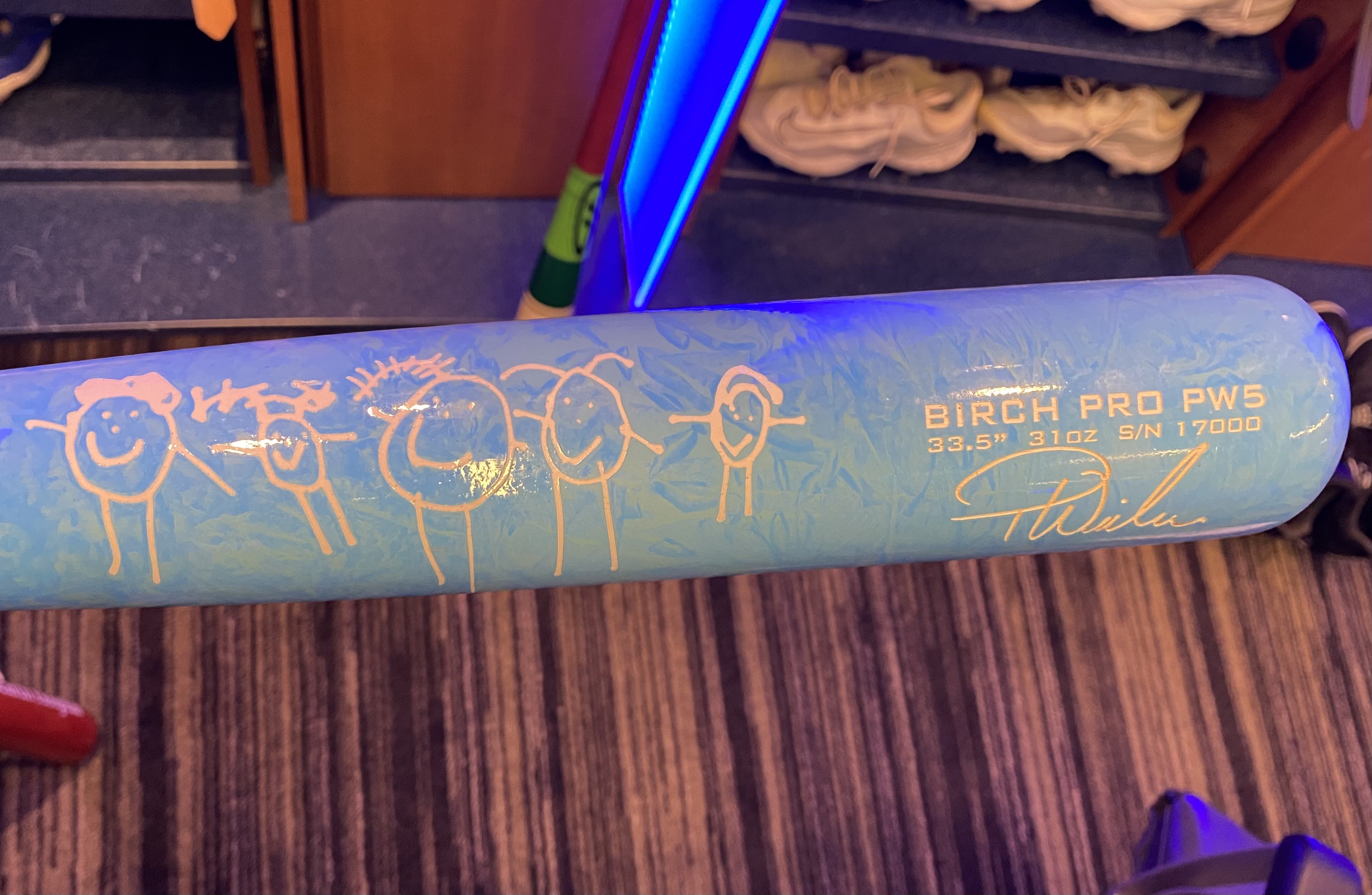 Patrick Wisdom's Players' Weekend bat