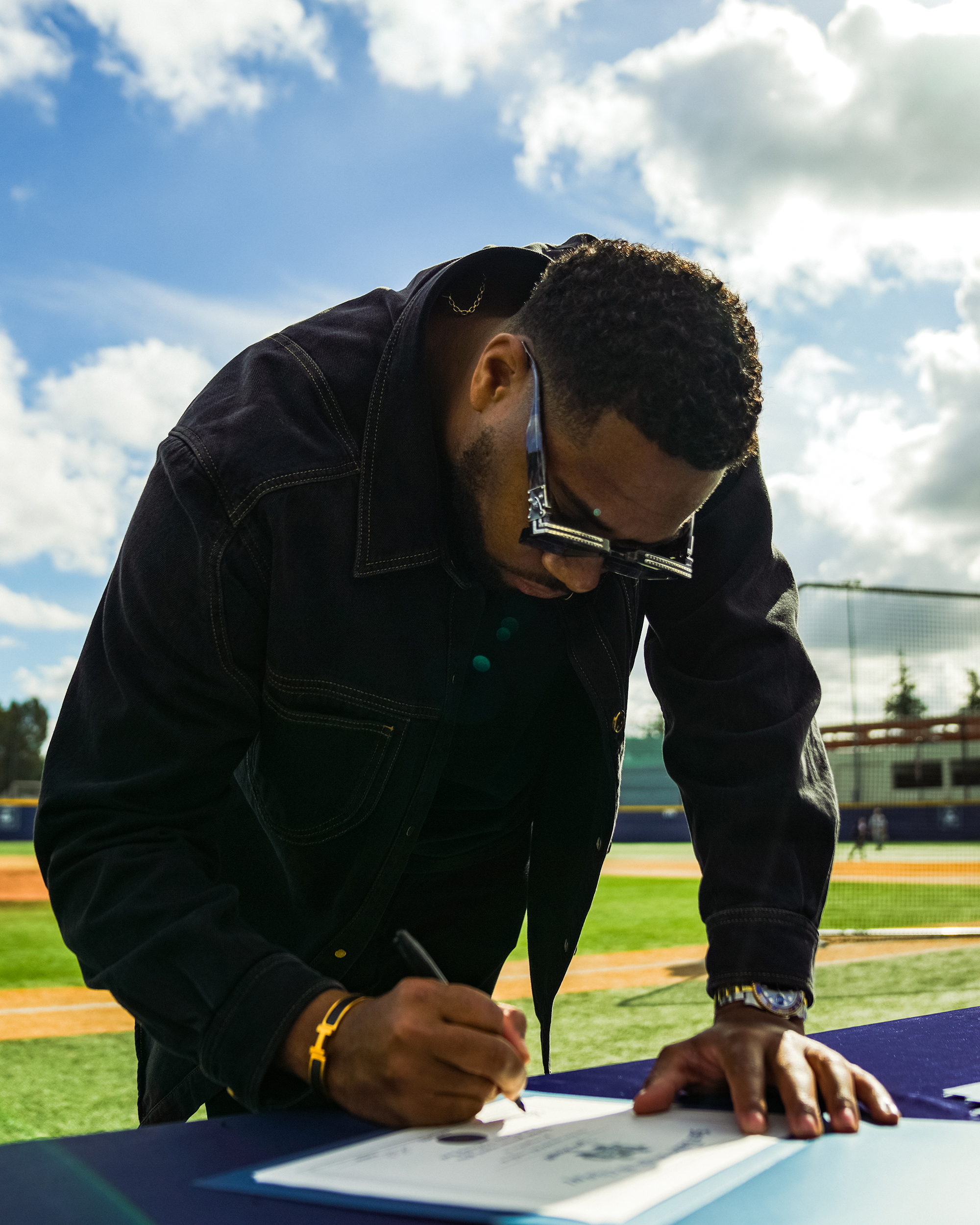 Greene returned to his alma mater to help honor the 2024 recipients of The Hunter Greene ‘17 Endowed Scholarship Fund.