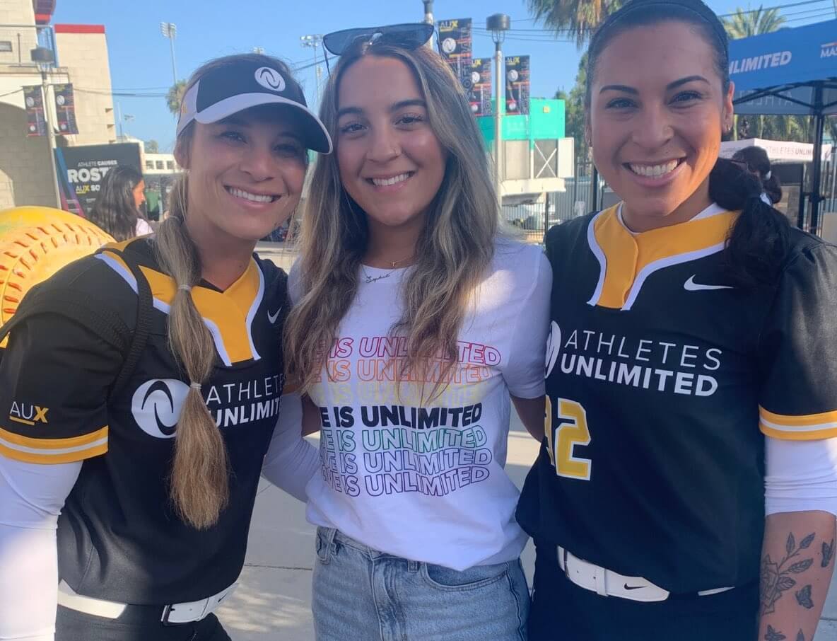 From L to R: Sydney, Sophia and Sierra Romero