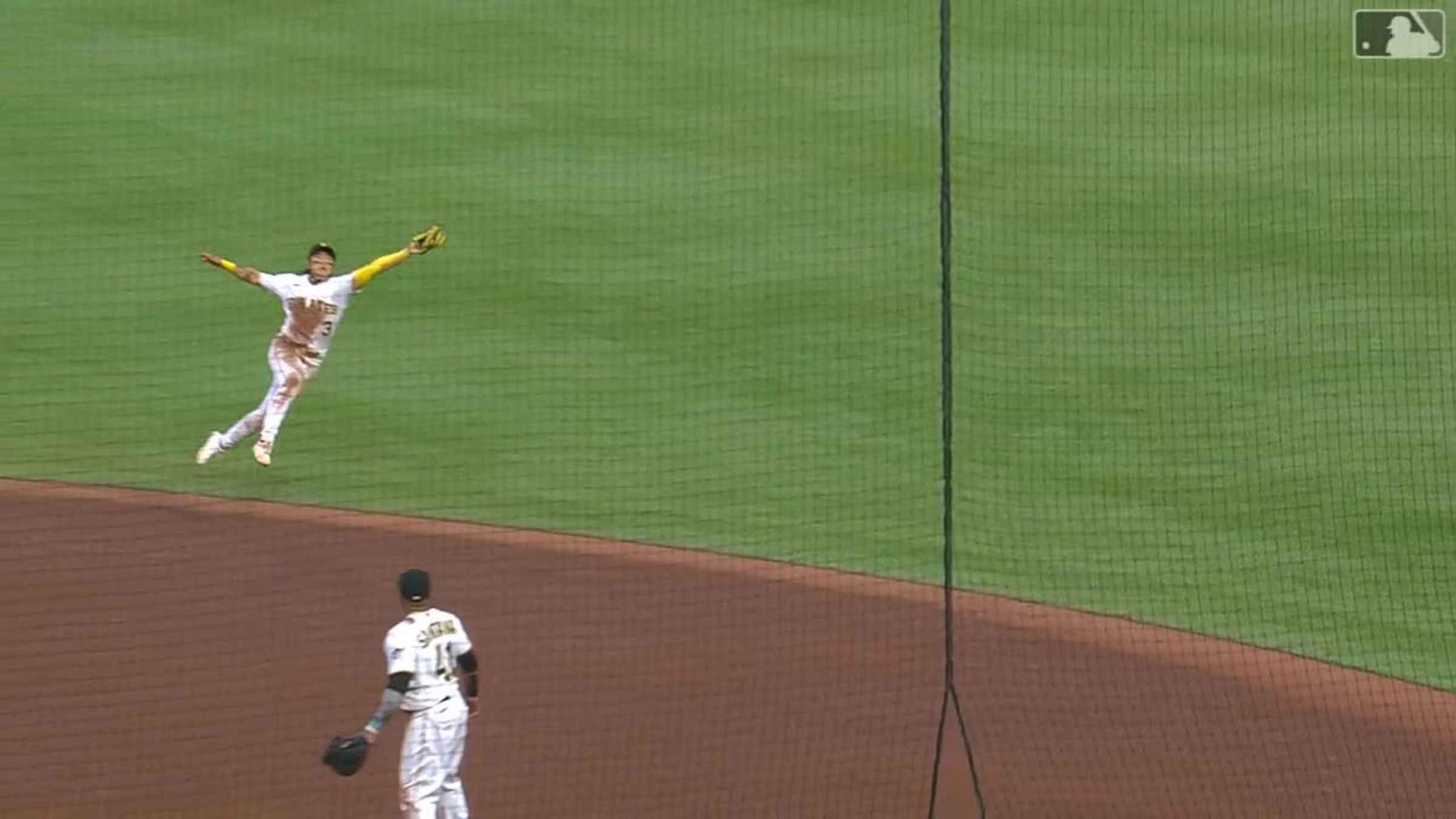 Ji Hwan Bae's two-run single, 05/14/2023