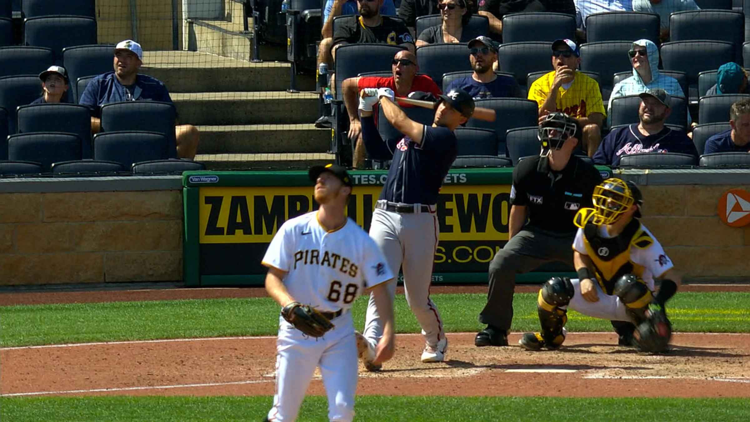 Matt Olson held his pose like a golfer after grand slam into Allegheny