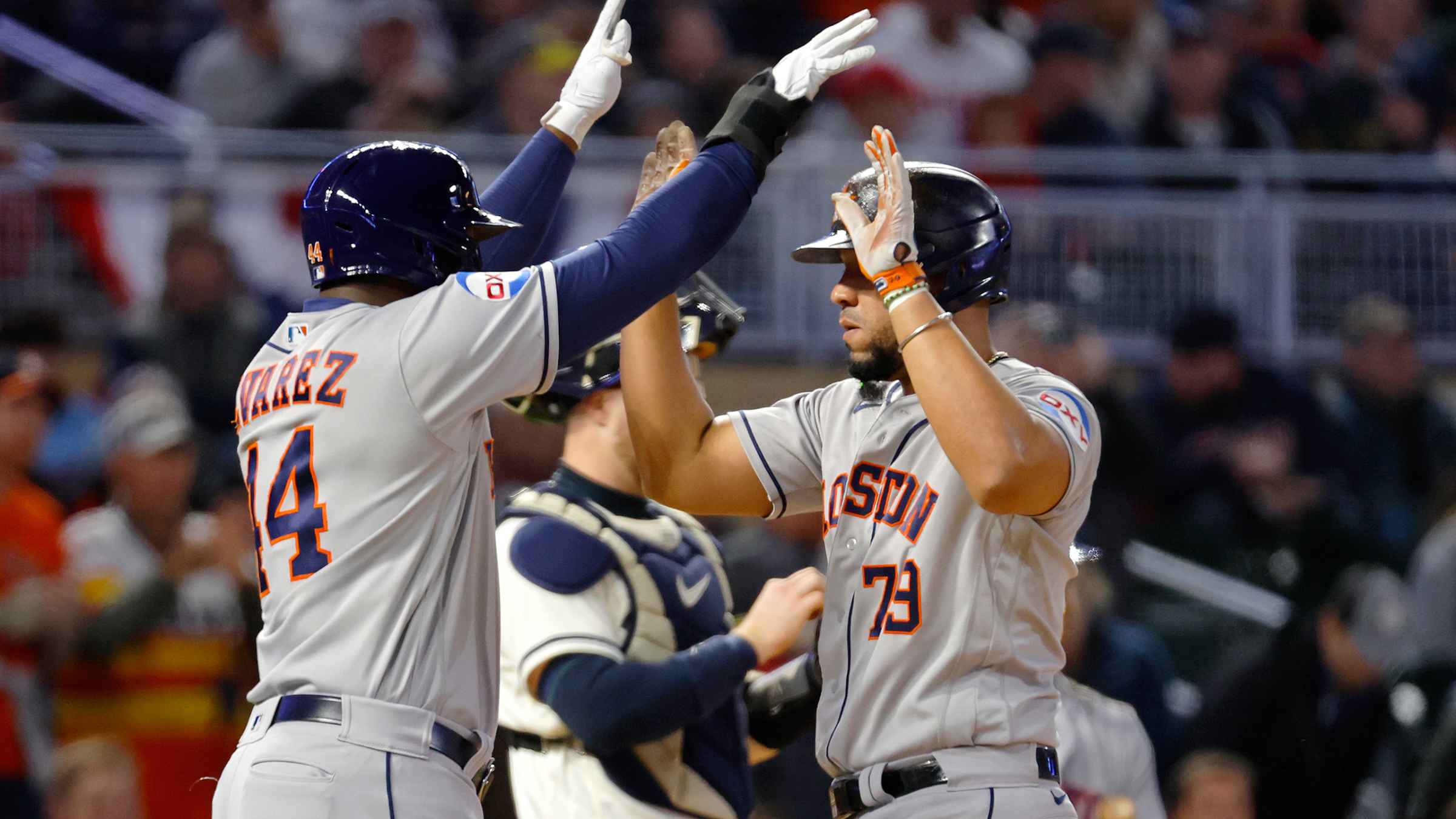 Astros, Rangers Showdown For Spot In World Series