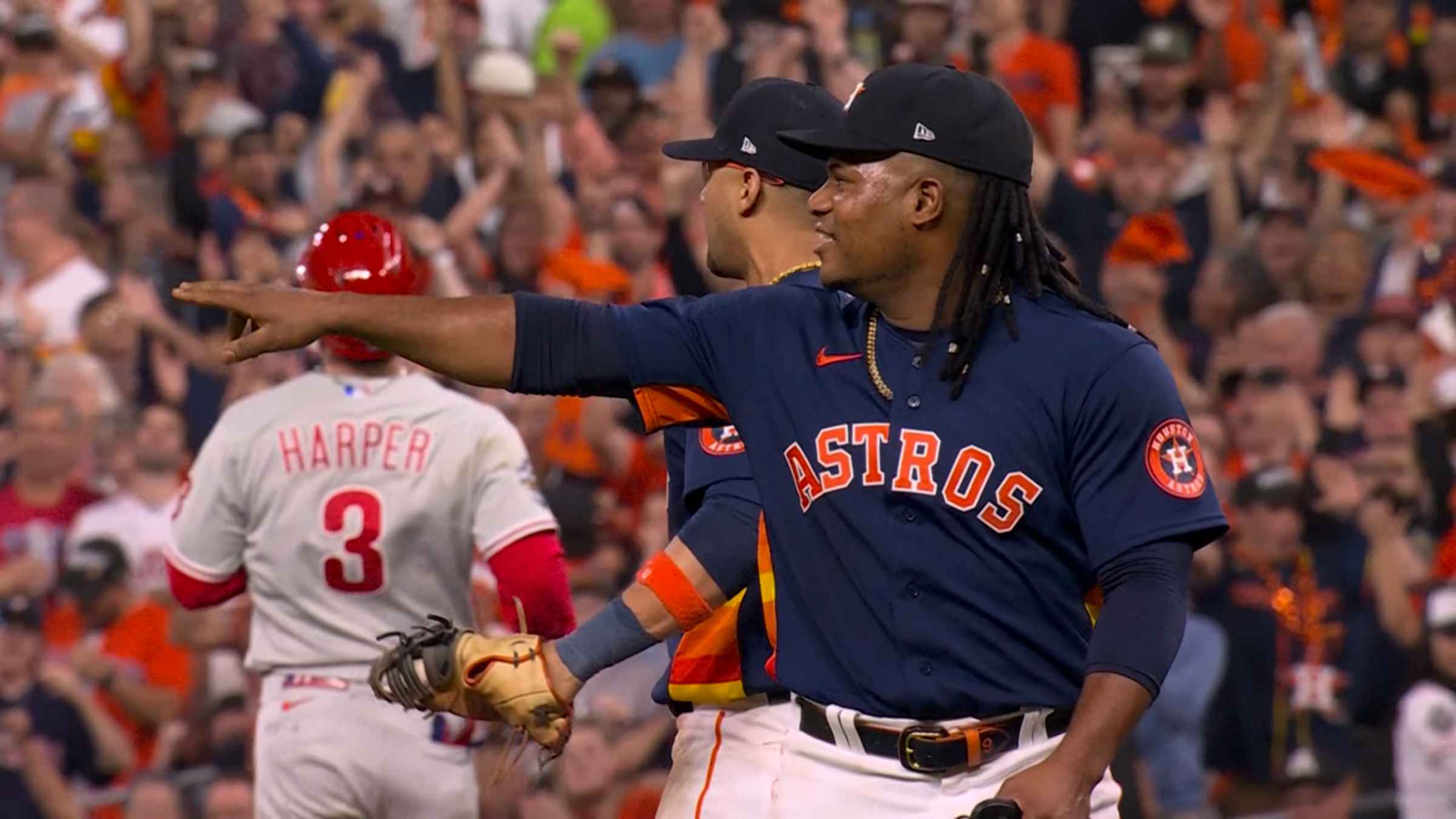 MLB on X: Framber Valdez is 3 outs away from a no-hitter. 👀 Tune into  @MLBNetwork to see if he pulls it off.  / X