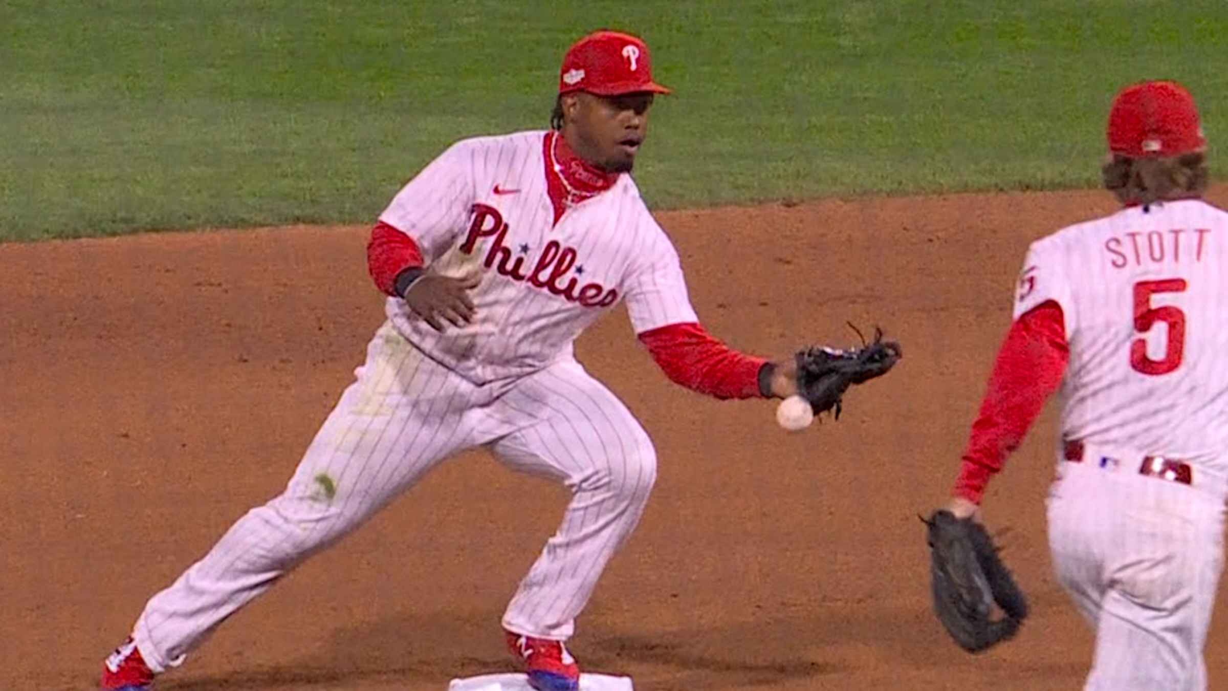 Bohm's RBI single in 10th lifts Phillies past Mets 5-4 and closer to 2nd  straight playoff trip - ABC7 New York