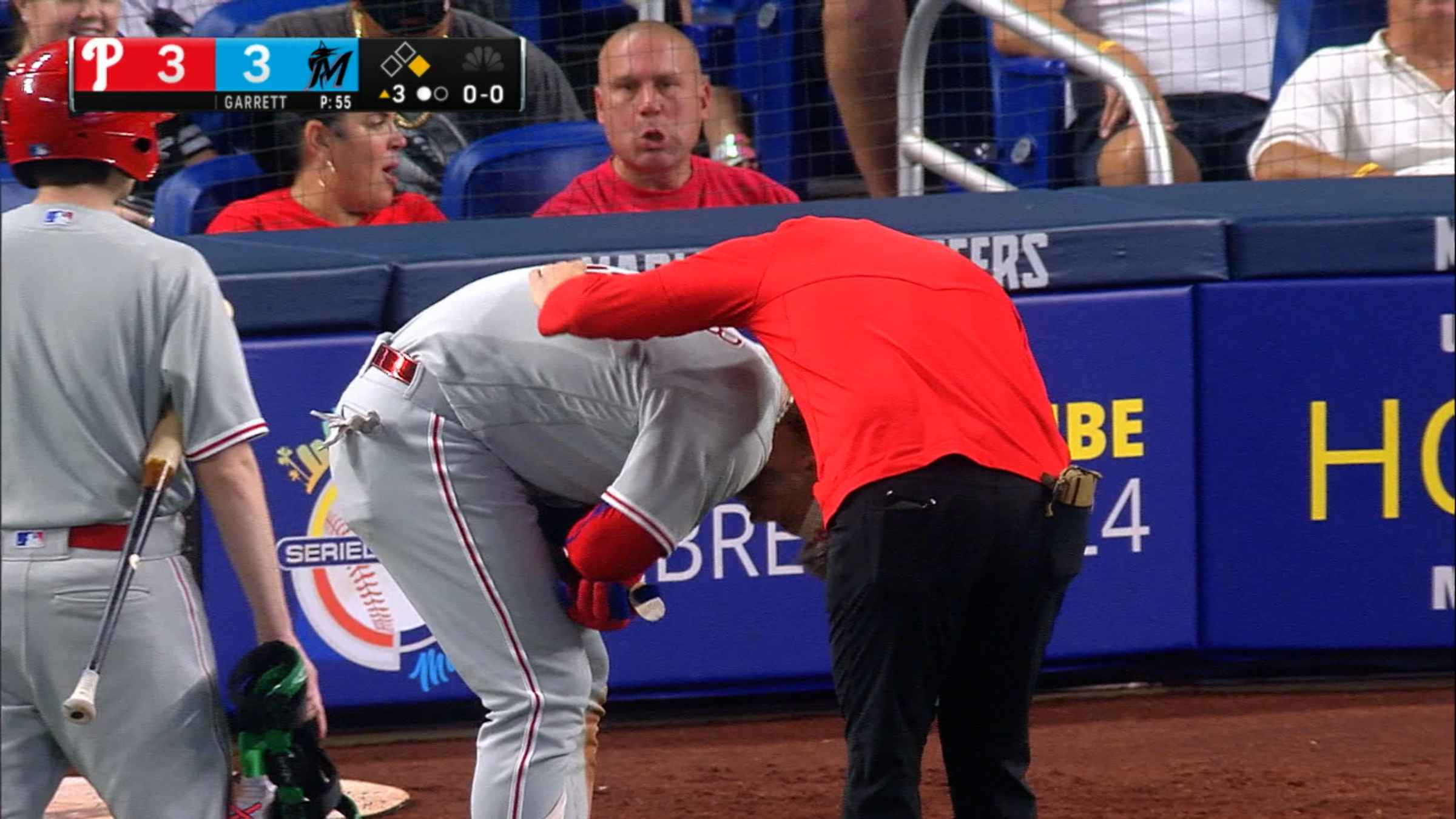 Phillies' Bryce Harper hit by pitch, leaves game