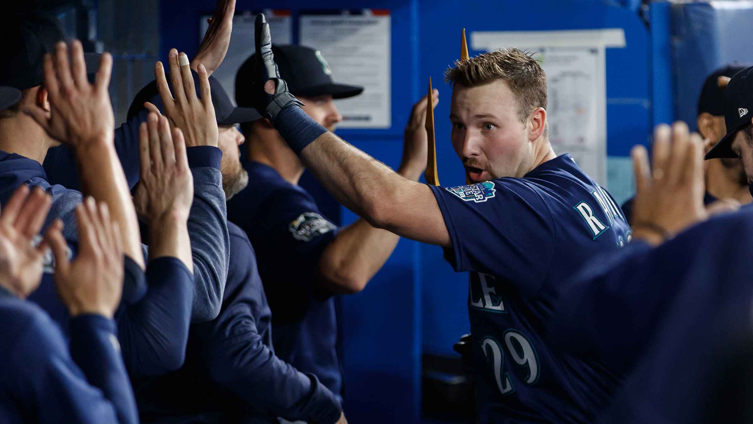 Sewald and JP's reaction to Blue Jays merch being sold at the Mariners team  store : r/Mariners