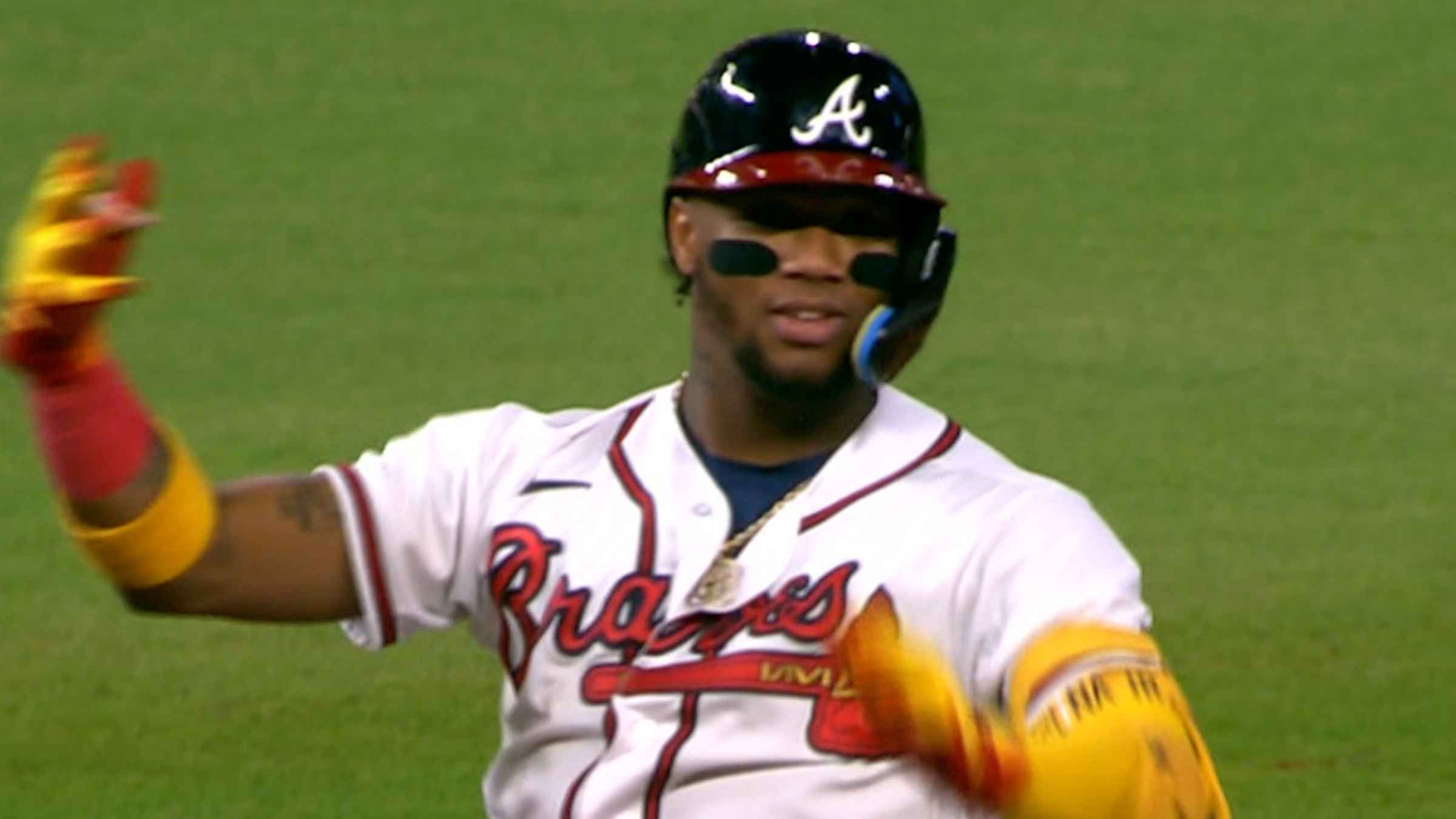 Ronald Acuña Jr. ties game with pinch hit RBI double