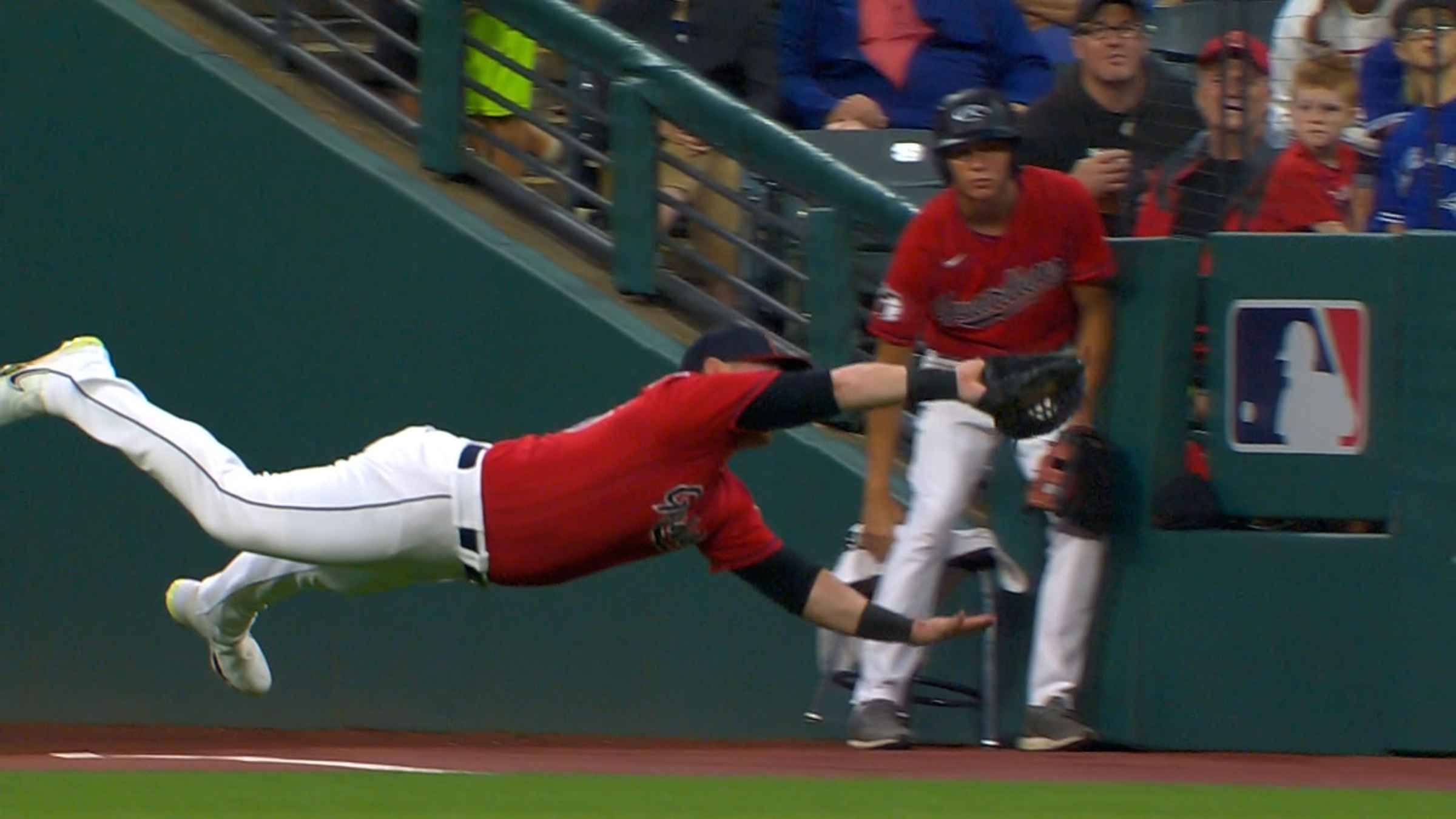 Kole Calhoun's diving catch, 04/16/2022