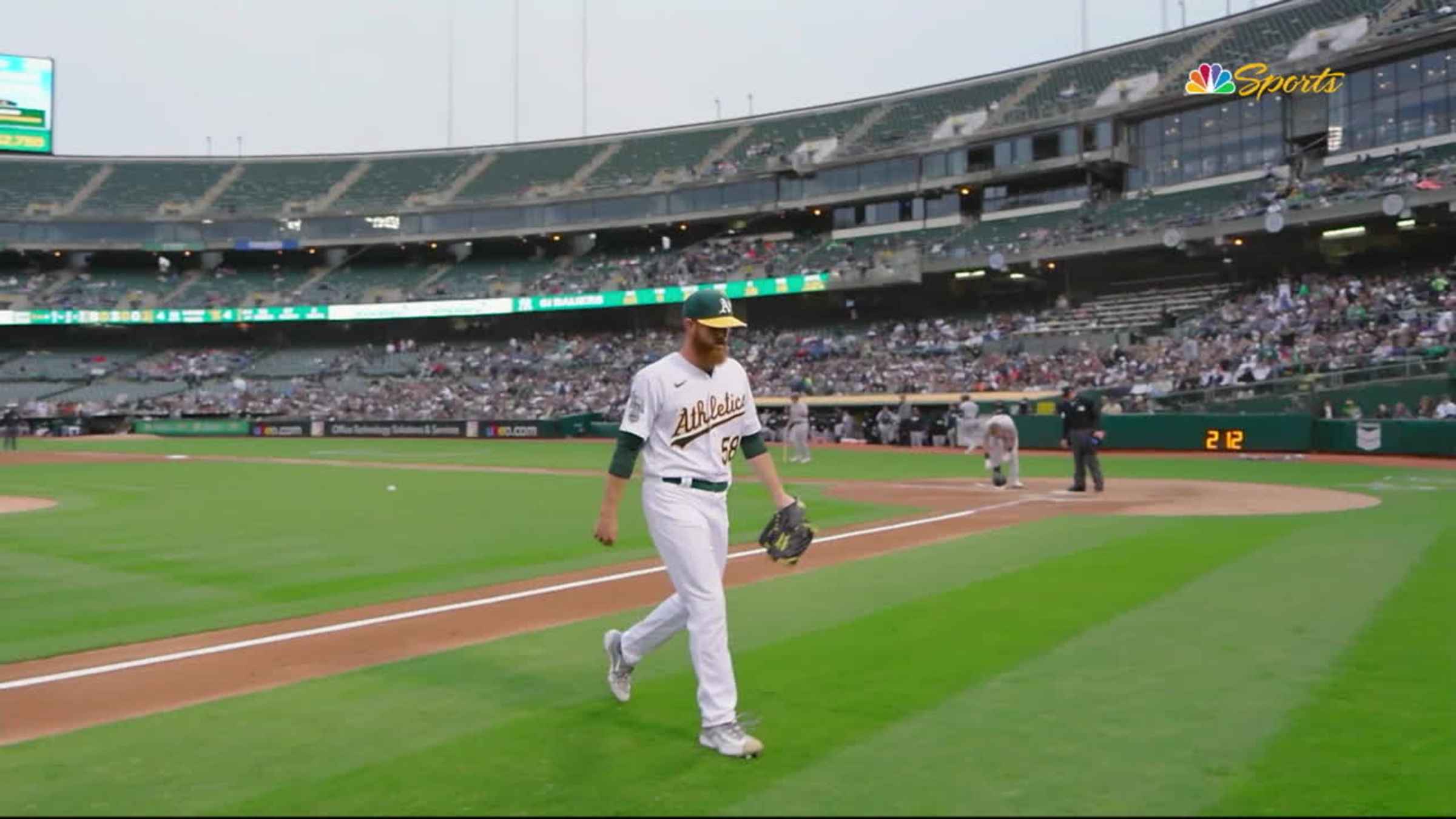 Paul Blackburn pitches Athletics to 2-1 victory over Yankees in