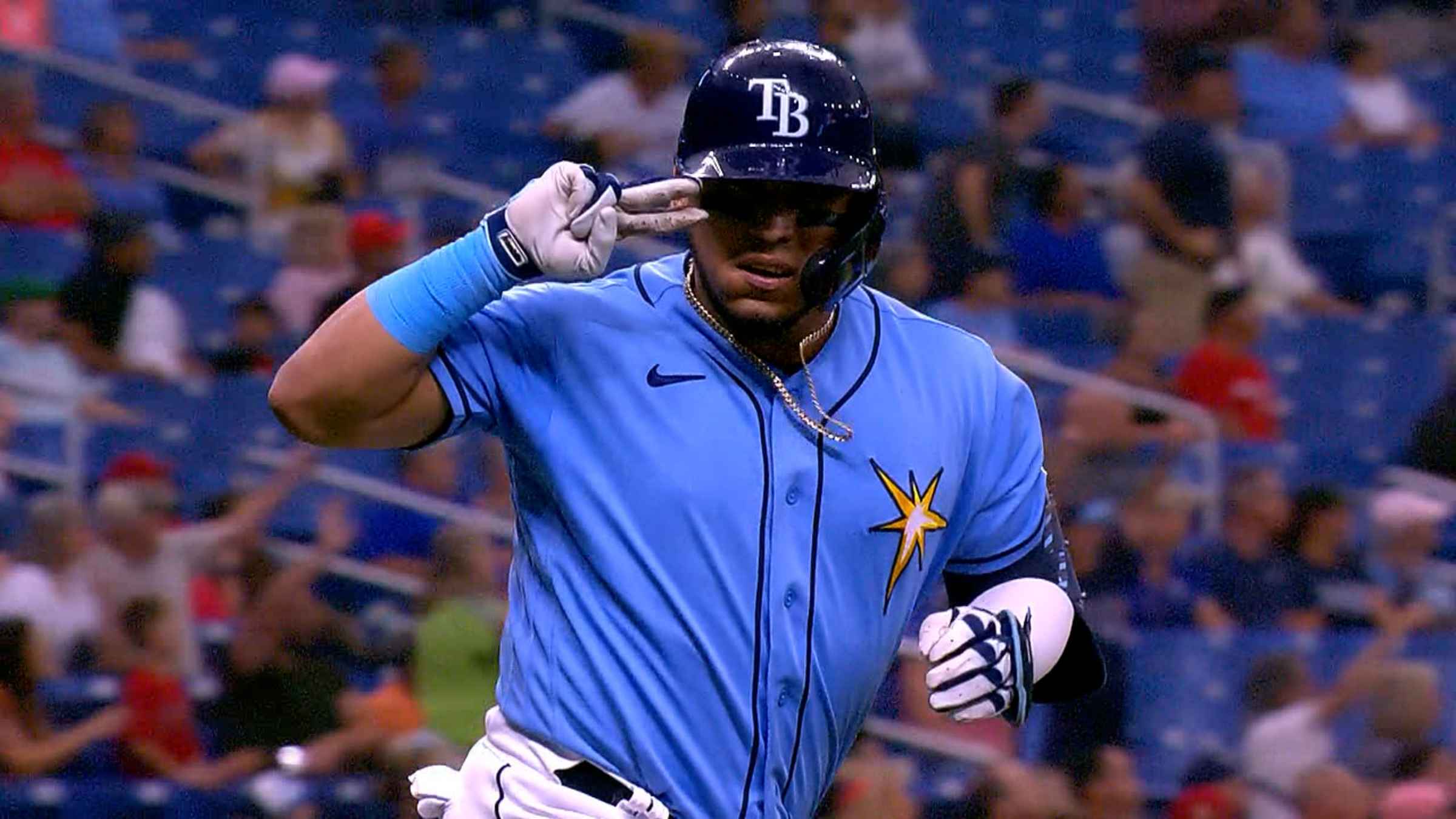 Another day, another homer for ex-Tiger Isaac Paredes 