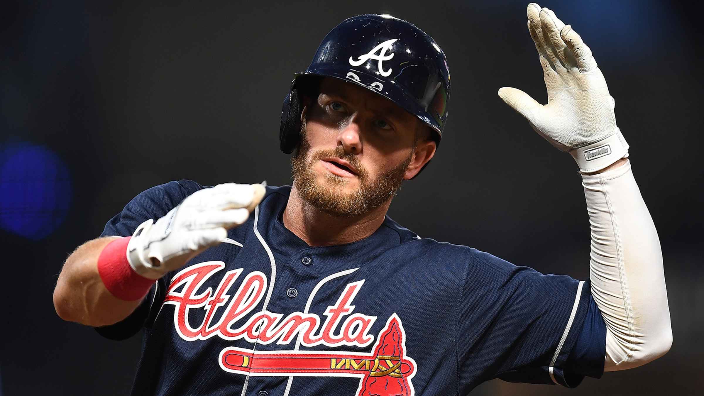 Braves boosted by 5 homers against Pirates