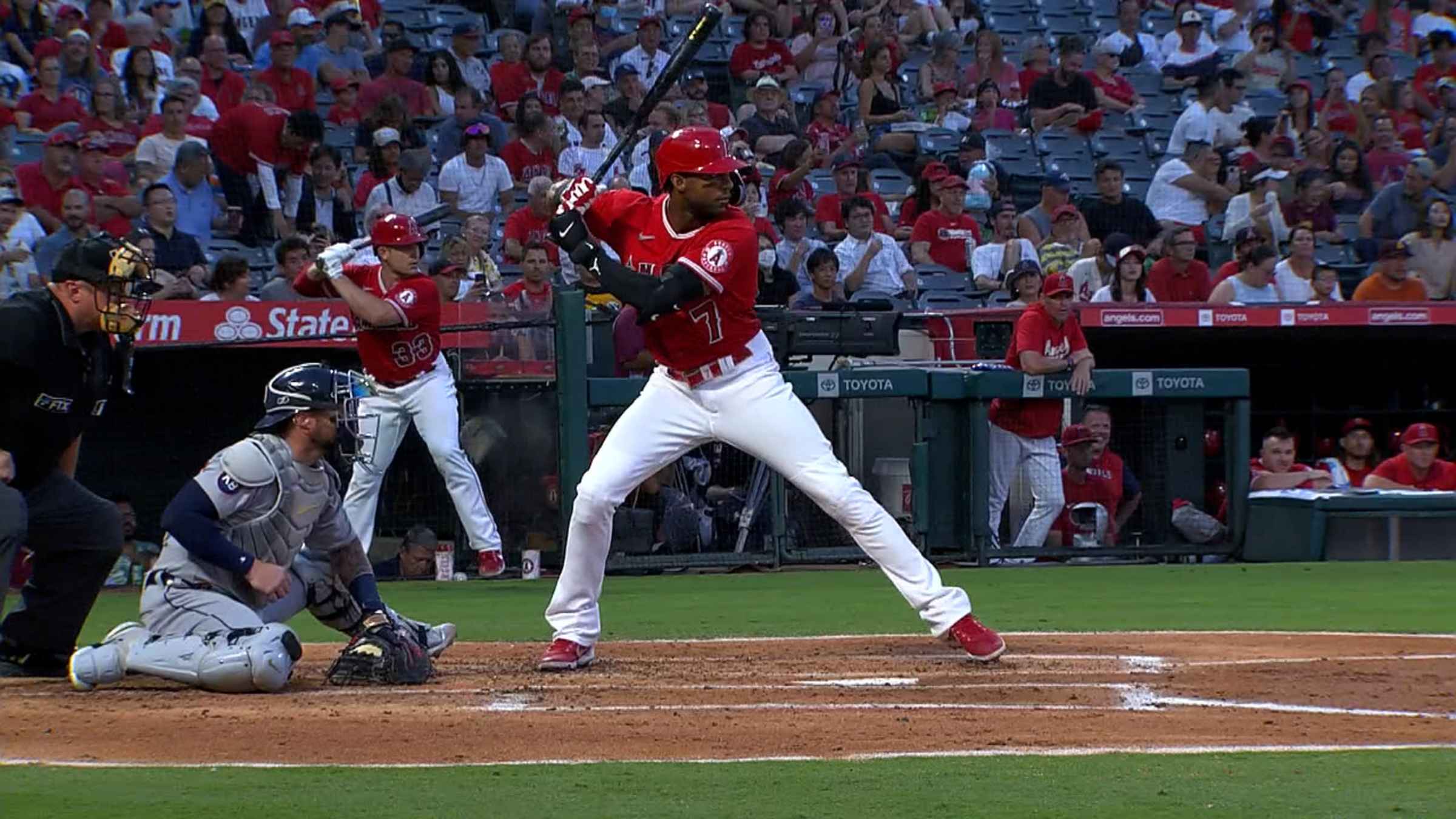 Jo Adell's two-run homer (2), 09/21/2023