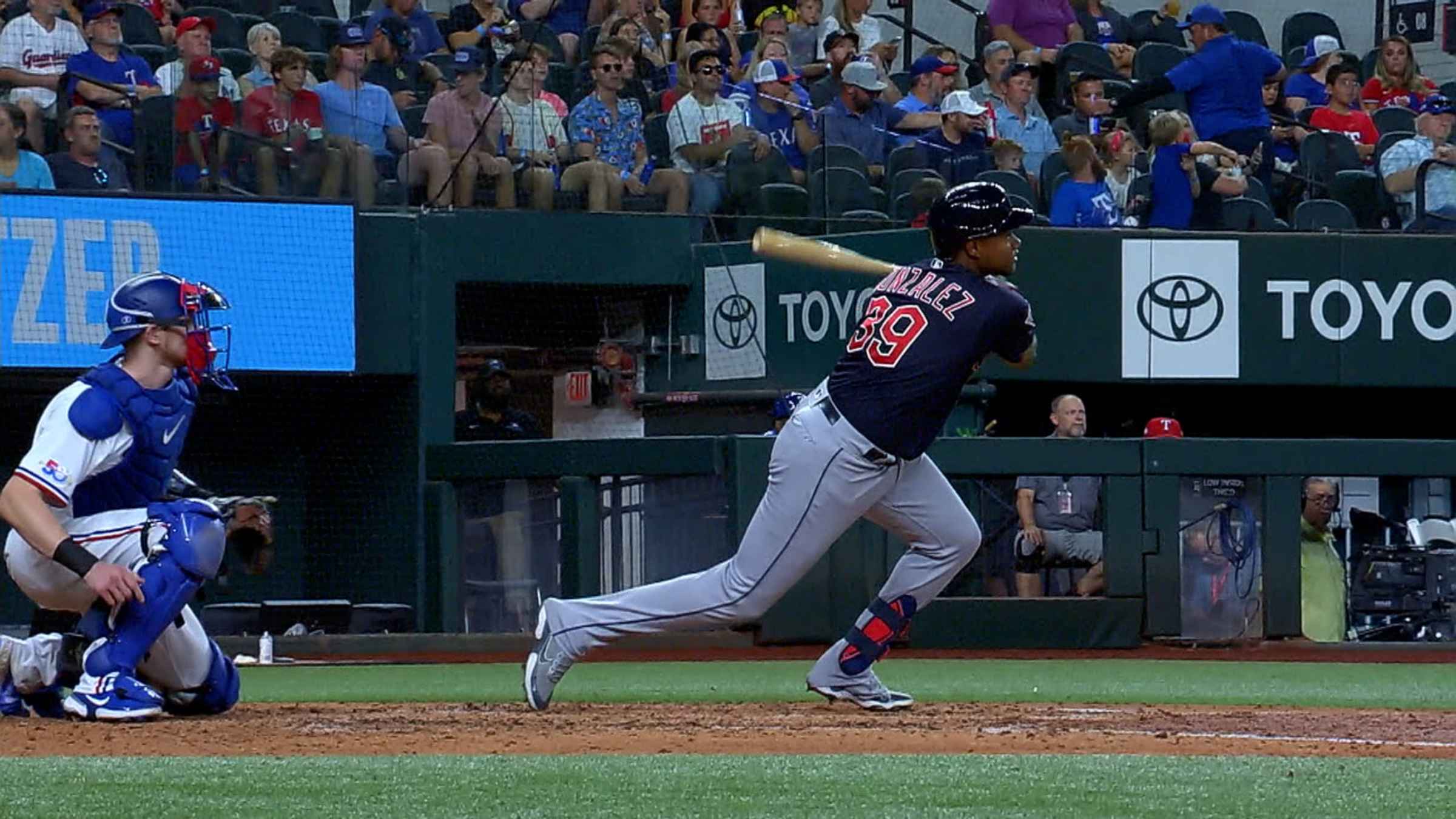 Oscar Gonzalez's two-run homer, 06/22/2022