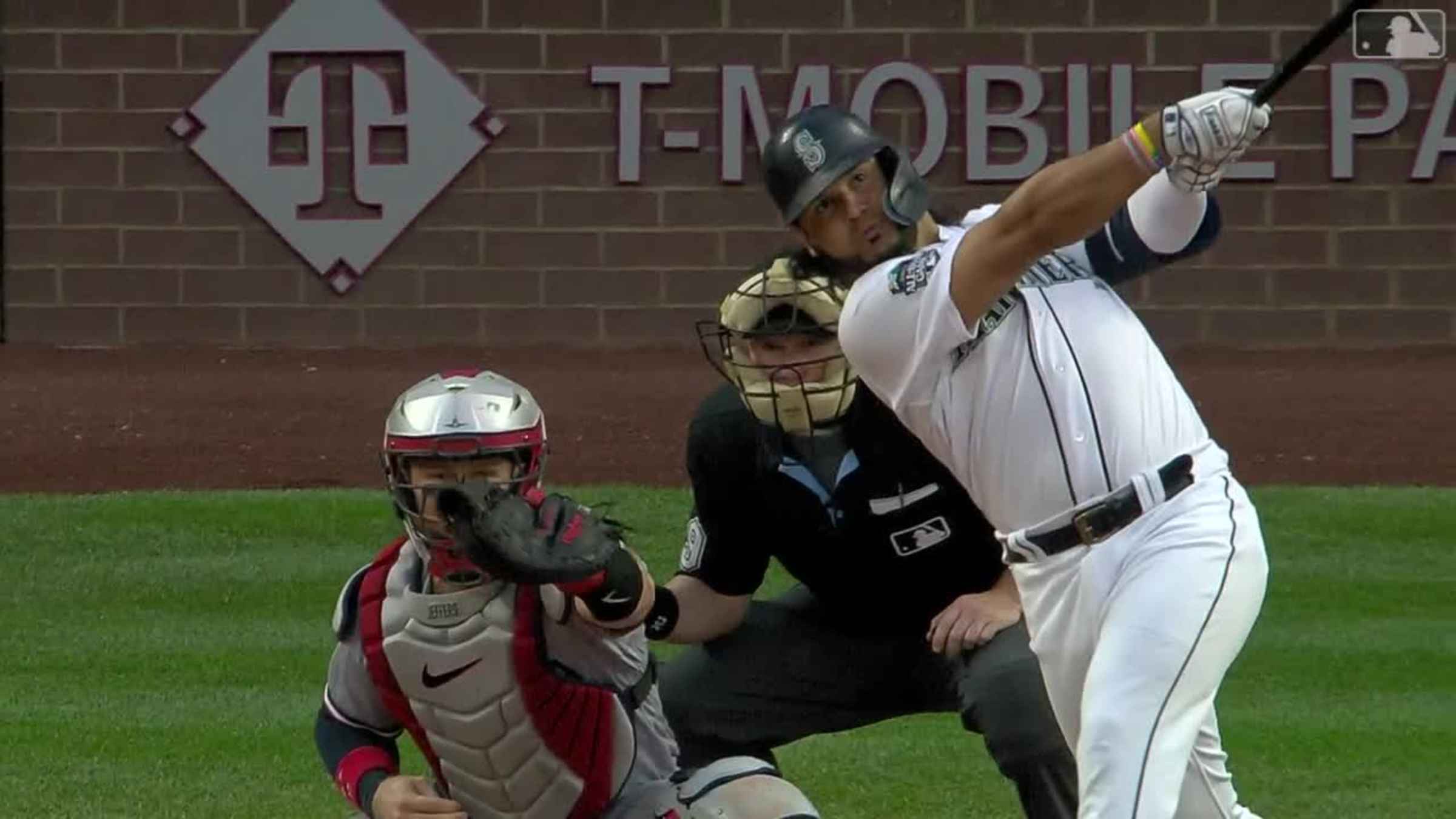 Eugenio Suárez's two-run single, 06/23/2023