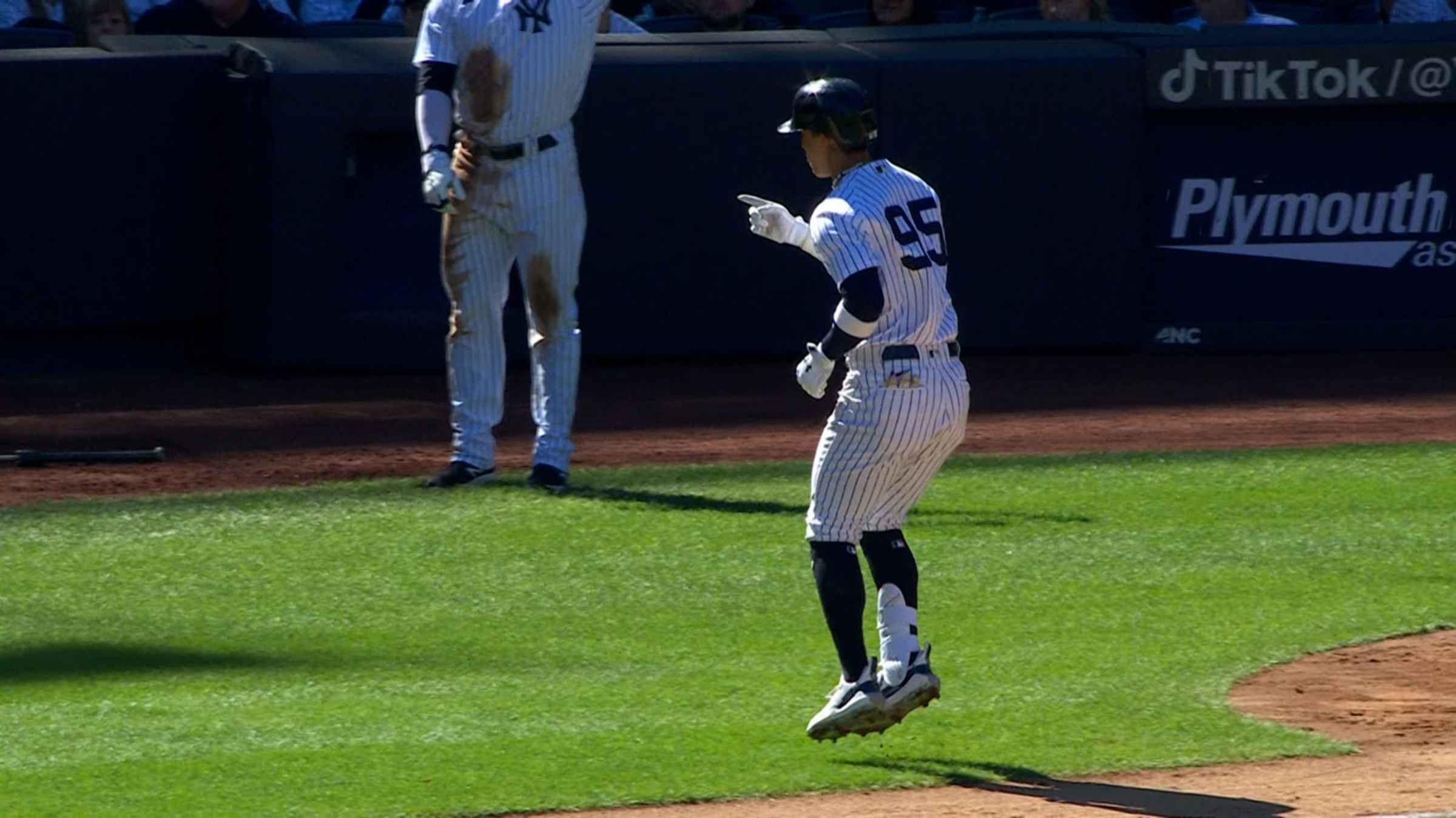 Oswaldo Cabrera's 2-run homer (3), 05/14/2023