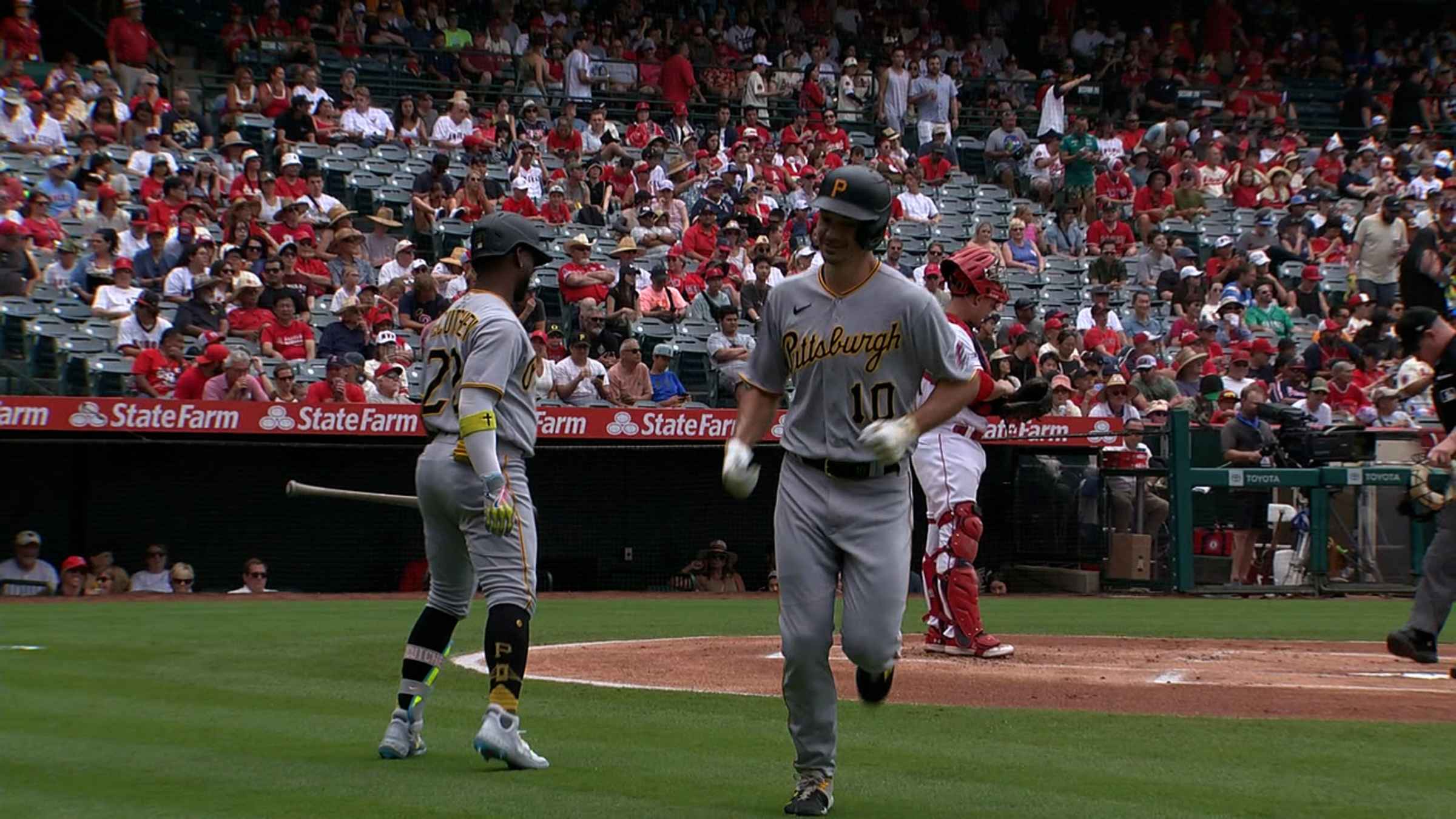 Ohtani Homers as Angels Get by Pirates, 7-5