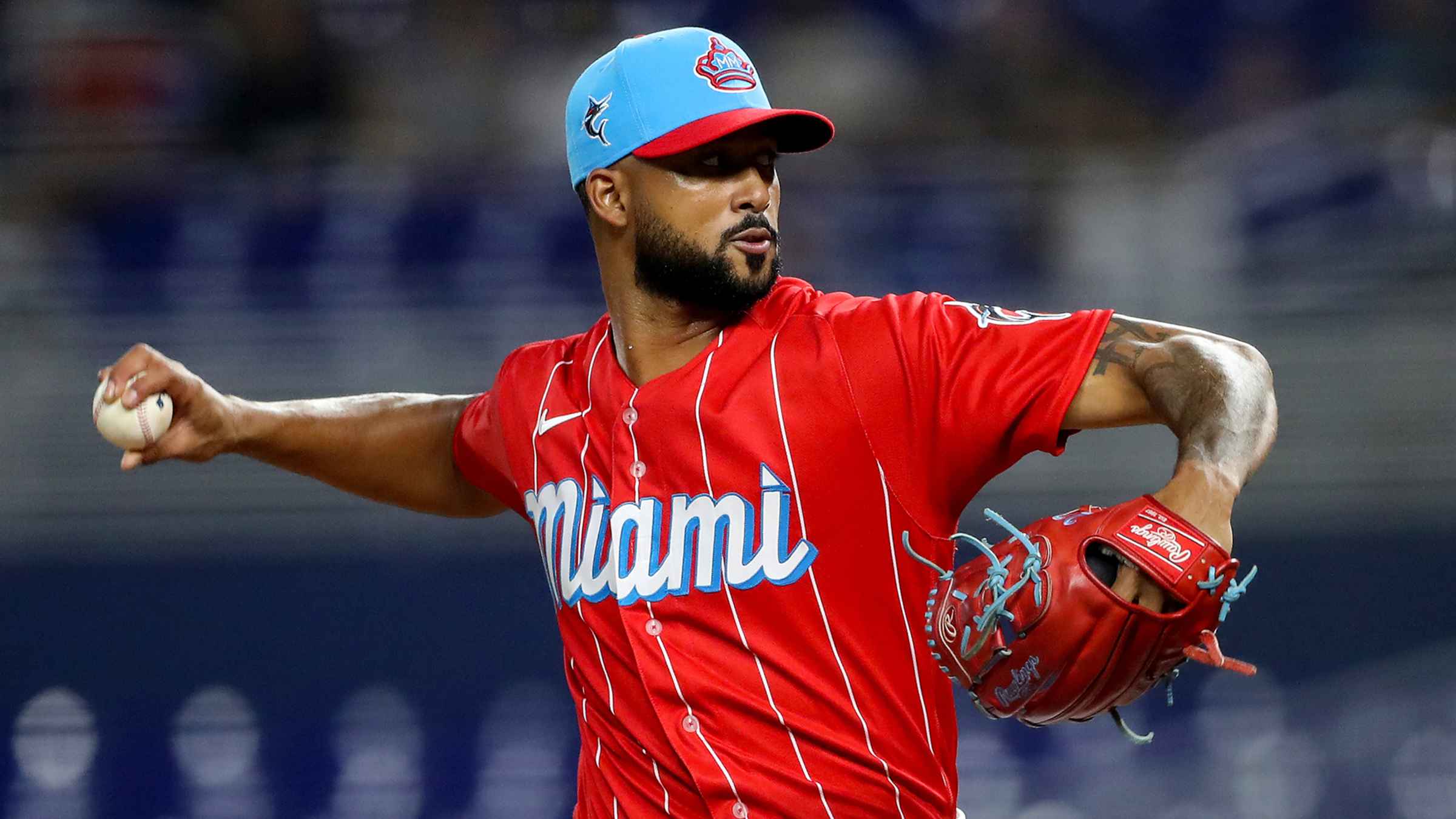 Miami Marlins on X: For Cuban Heritage Night, these fans received