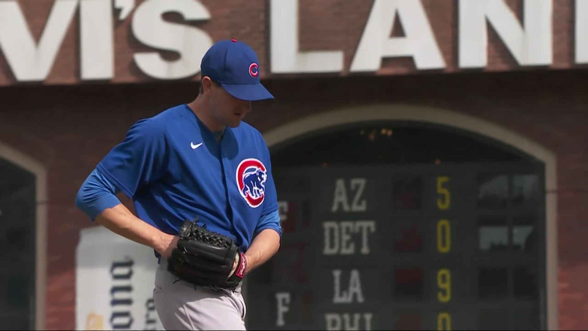 Kyle Hendricks: Chicago Cubs pitcher comes within 4 outs of no-hitter